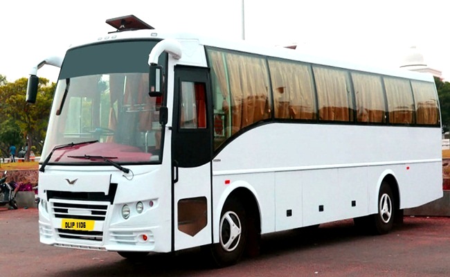 33-Seater Luxury Bus